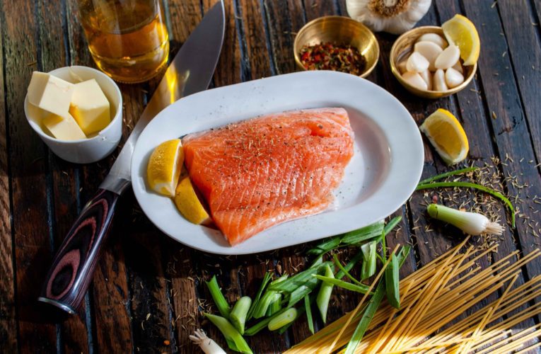 Nutrition and Mental Health in Barcelona: Eat Plenty of Fat